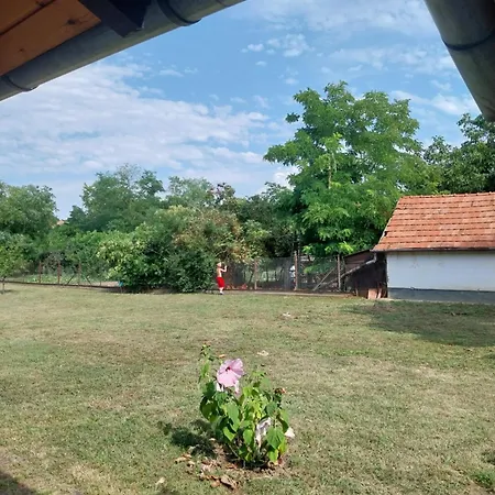 Koerunezo Vendeghaz Apartmán Nagykoru